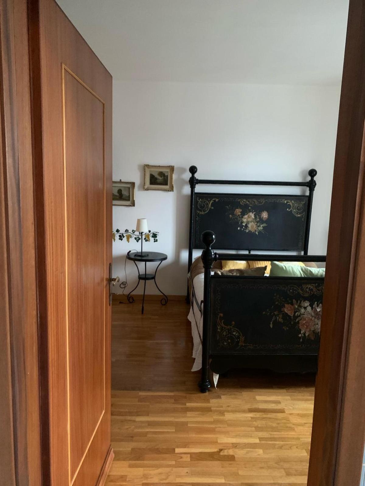 La Casa Di Bacco B&B Lerma Bagian luar foto