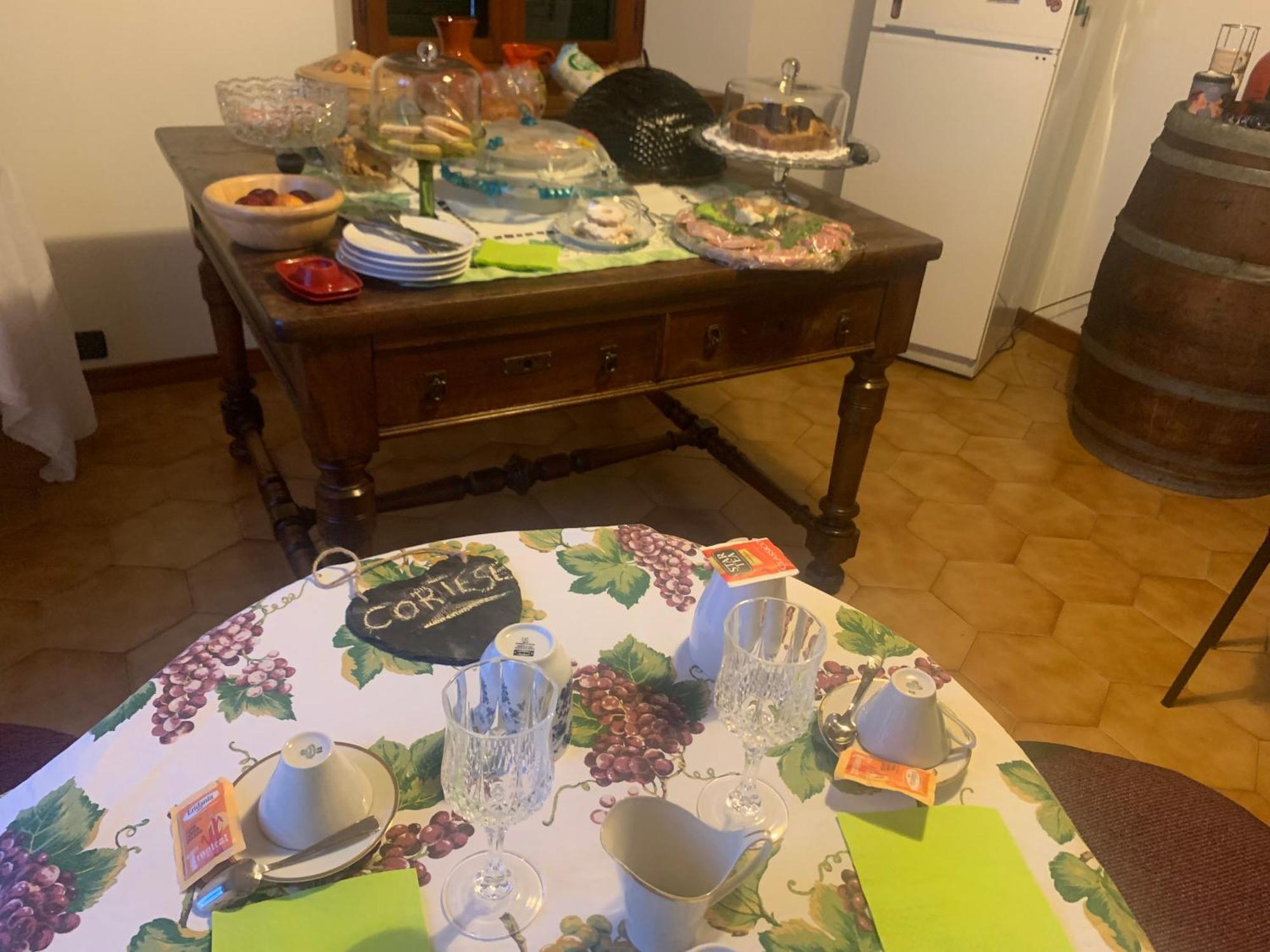 La Casa Di Bacco B&B Lerma Bagian luar foto