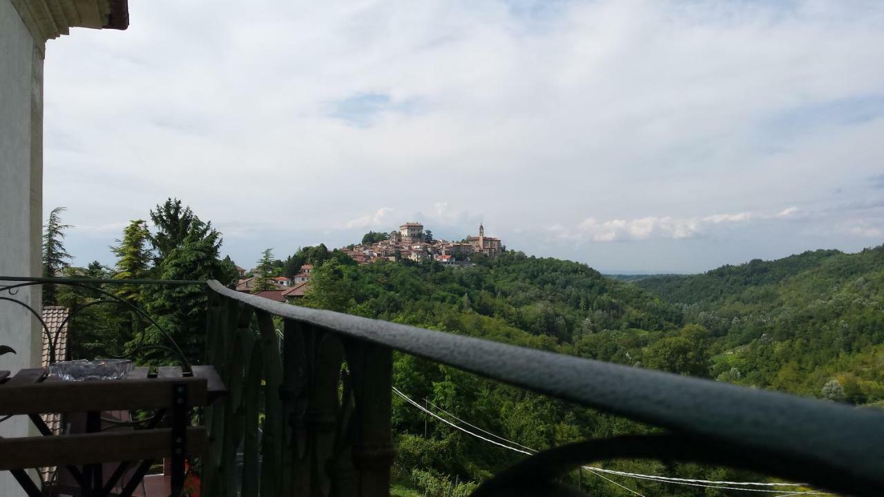 La Casa Di Bacco B&B Lerma Bagian luar foto