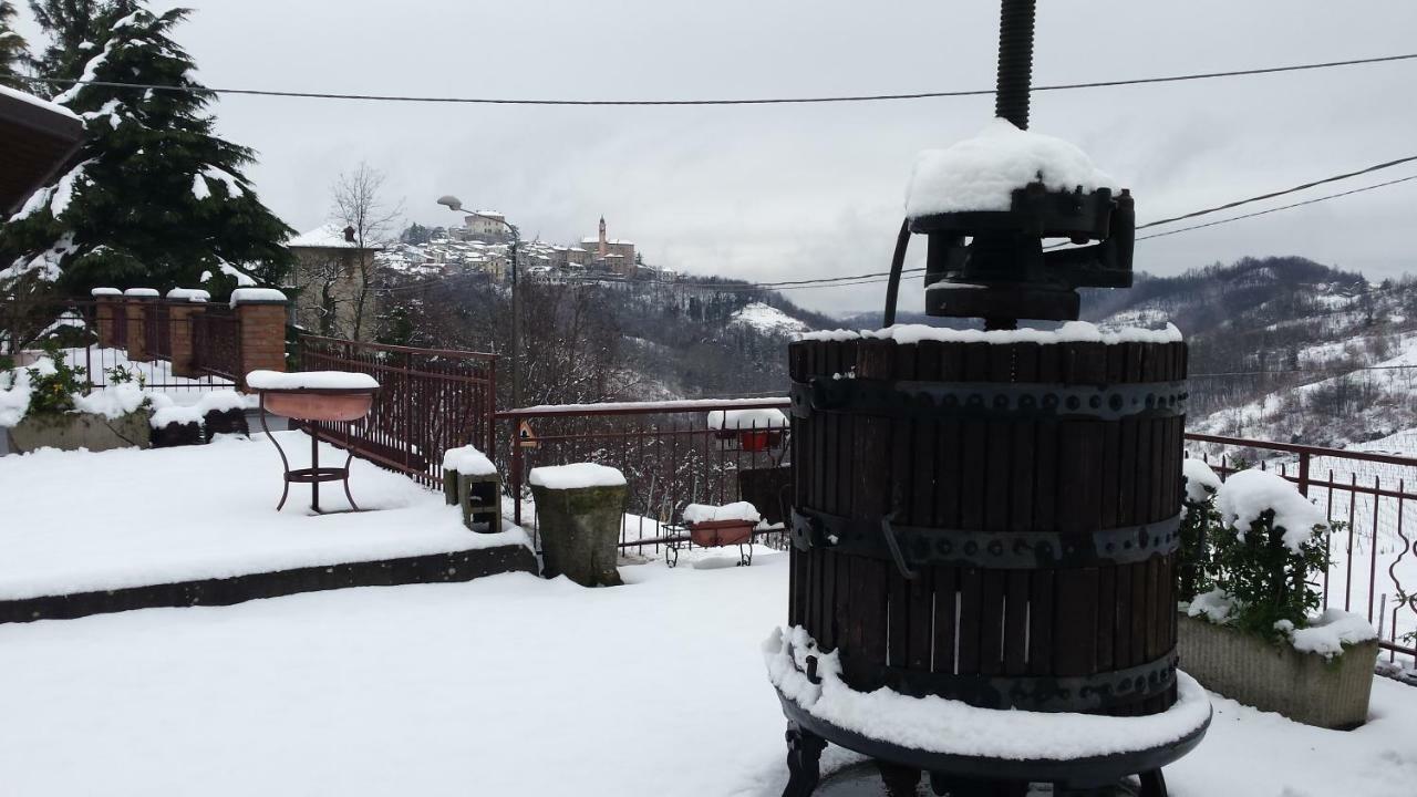 La Casa Di Bacco B&B Lerma Bagian luar foto