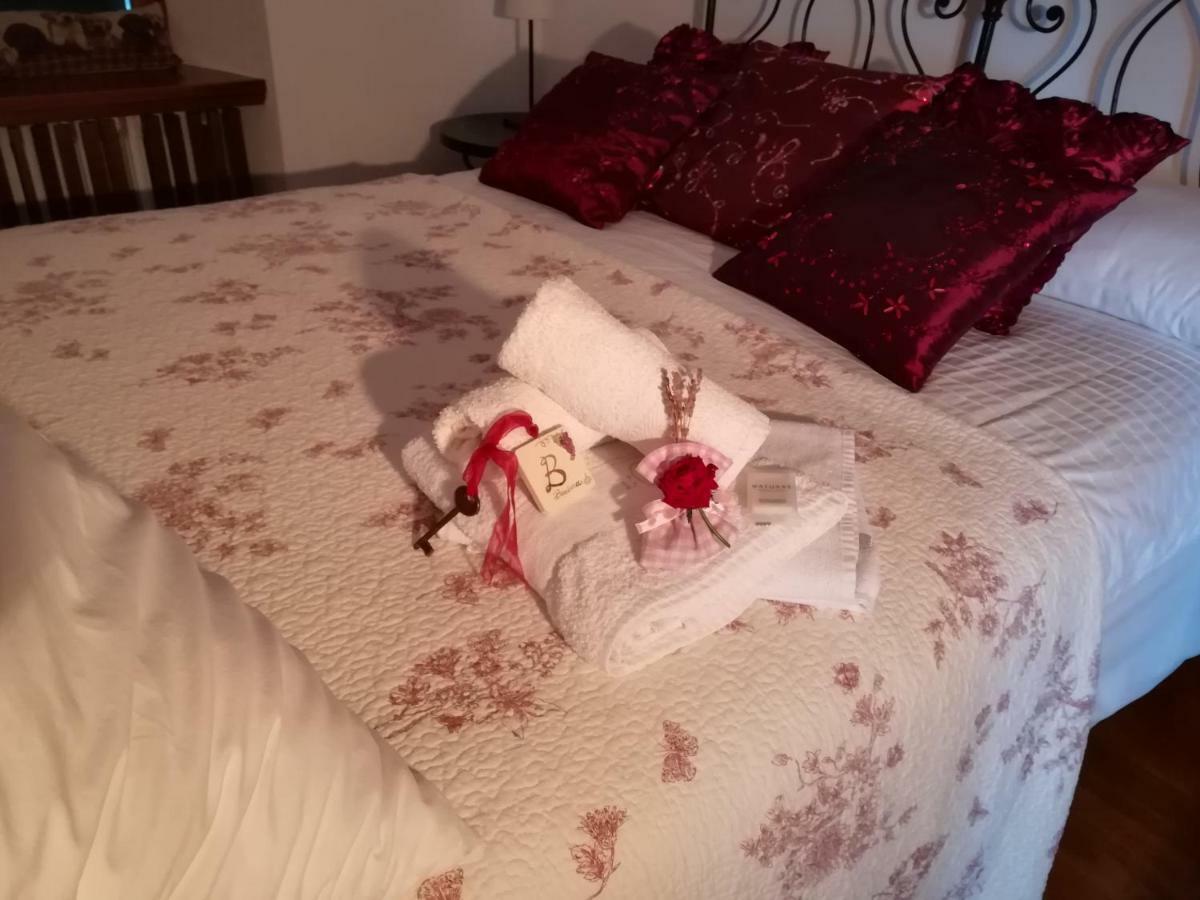 La Casa Di Bacco B&B Lerma Bagian luar foto